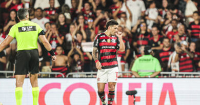 Camisa 10 do Flamengo, Arrascaeta se torna o maior garçom da história do Brasileiro
