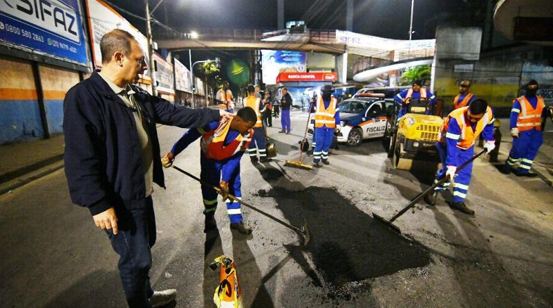 Prefeitura de Nova Iguaçu inicia operação tapa-buraco em vias de grande circulação