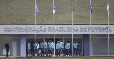 Ancelotti promove testes, e Brasil pode ter mudanças contra a Bolívia