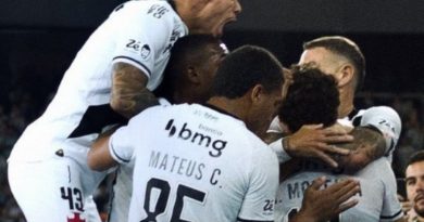 Léo Jardim é herói, Vasco vence Botafogo nos pênaltis e vai à semifinal da Copa do Brasil