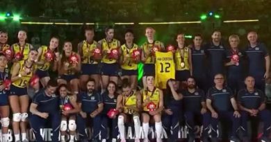 Brasil leva susto, mas vence Japão e leva bronze no Mundial de Vôlei feminino