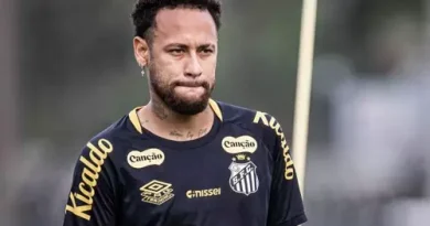 Neymar apresenta melhora e avança em processo de recuperação de lesão no Santos