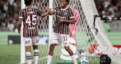 Keno aproveita chance, agrada Zubeldía e pode voltar ao time titular do Fluminense