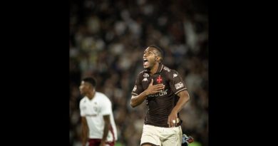 Vasco supera o Fluminense e encerra longo jejum no Maracanã