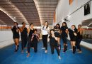 Mulheres aprendem defesa pessoal em aulas gratuitas na Vila Olímpica de Nova Iguaçu