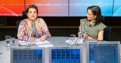 Ministra destaca sanção de lei que amplia licença-maternidade