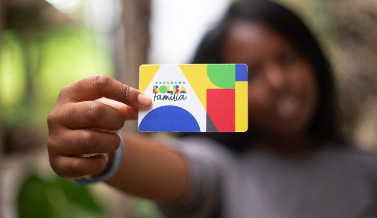 Ministério reforça que informação sobre pagamento do 13º do Bolsa Família é falsa
