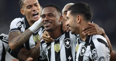 Botafogo vence o Bahia em confronto direto e entra no G4 do Brasileirão