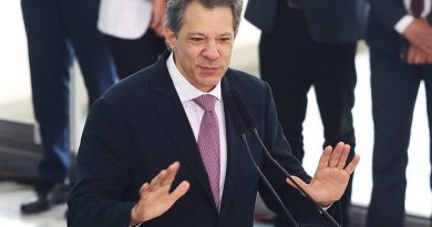 Haddad diz que governo define nesta terça medidas para ajustar o Orçamento de 2026