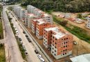 Secretaria de Estado de Habitação realiza mutirão para orientar famílias que viverão em novo condomínio em Teresópolis