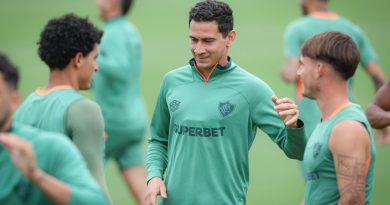 Fluminense deve ter retorno de Ganso em clássico com Flamengo