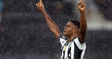 Kadir brilha, Botafogo vira sobre o Sport e entra no G-5 do Brasileiro