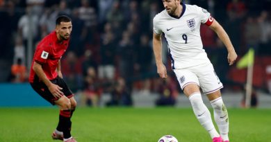 Classificadas, França e Inglaterra vencem em última rodada das Eliminatórias