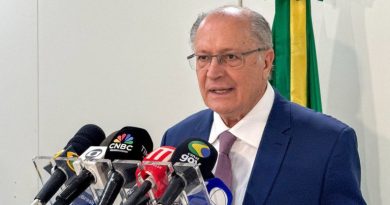 Alckmin reforça medidas para ampliar investimentos e exportações nos estados