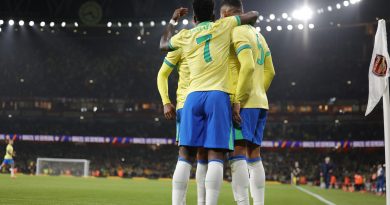 Com ótima atuação no primeiro tempo, Brasil derrota Senegal na Inglaterra