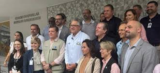 Padilha inaugura em Blumenau novo acelerador linear para tratamento oncológico