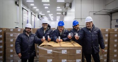 Padilha recebe primeiro lote de insulina glargina feita com tecnologia nacional