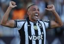 Em último jogo do ano, Botafogo vence e rebaixa o Fortaleza no Brasileiro