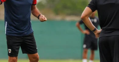 Flamengo tem Artur Jorge como ‘Plano B’ em caso de não renovação com Filipe Luís