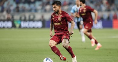 Fluminense bate o Grêmio fora de casa e entra no G-5 do Brasileirão