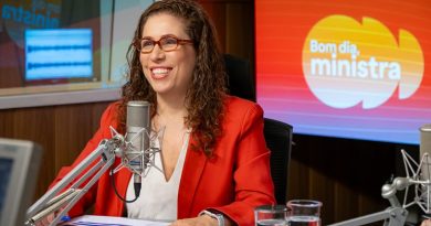 ‘É ter um serviço público com a cara do Brasil’, diz Esther Dweck sobre o Enem dos Concursos