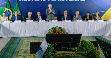 ‘Acabamos com a invisibilidade do povo pobre deste País’, diz Lula em reunião ministerial