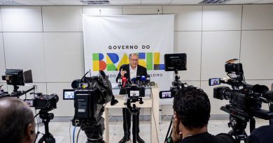 2025: Alckmin destaca carro sustentável, redução de custos, transparência e comércio exterior