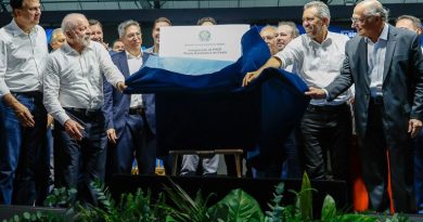 Lula reforça incentivo à indústria em evento que marca início da produção de veículos elétricos da GM no Brasil