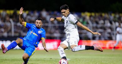 Com um a menos, Botafogo perde de virada para o Sampaio Corrêa