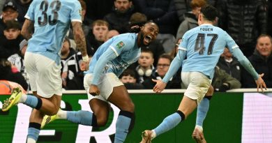 Manchester City vence o Newcastle e abre vantagem na semifinal da Copa da Liga Inglesa
