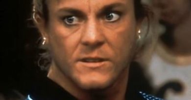 Morre Jayne Trcka, estrela de ‘Todo Mundo em Pânico’