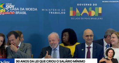 Presidente Lula participa da cerimônia de 90 anos de criação do salário mínimo