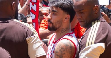 Flamengo tenta agilizar inscrição de Paquetá para Supercopa Rei