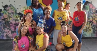  Pré-carnaval: projeto social promove oficinas gratuitas de samba no pé na comunidade do Caju 
