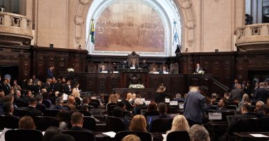 Presidente em exercício da ALERJ destaca na abertura do ano legislativo união entre os poderes em prol da população do Estado