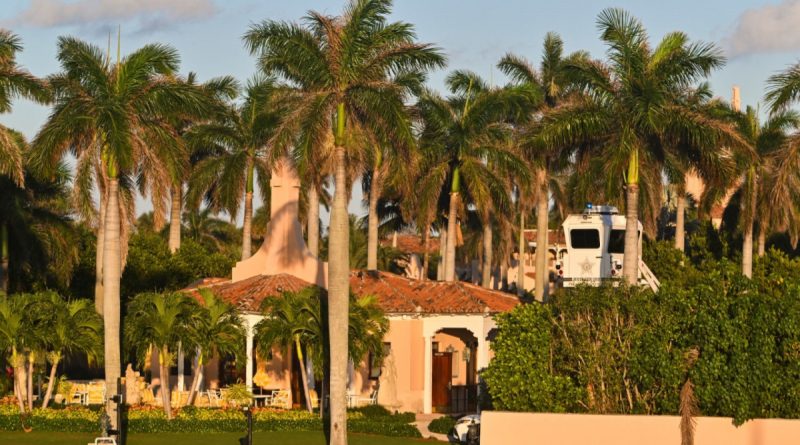 Homem morre baleado pelo Serviço Secreto após invadir residência de Trump na Flórida