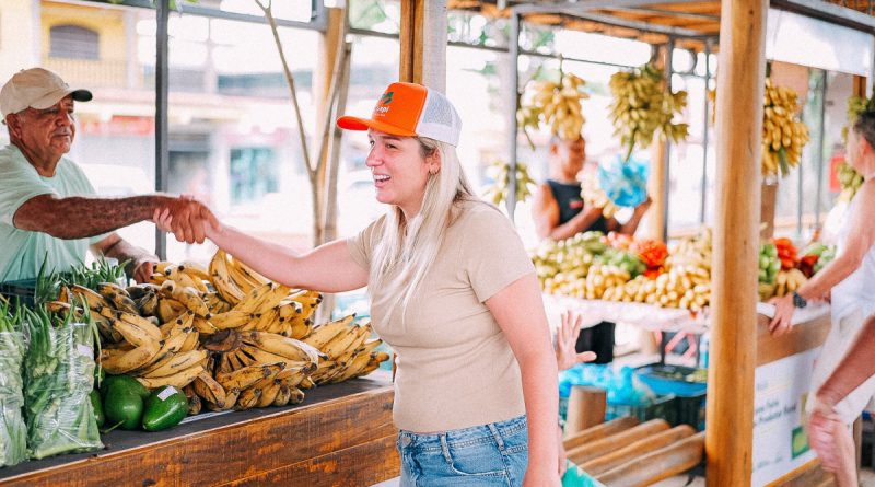 Guapimirim inaugura novo espaço da Feira do Produtor Rural