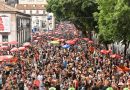 Bloco da Favorita empolga milhares de foliões e famosos ao som de funk