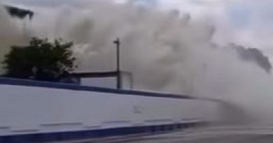 Mais de 30 bairros da Baixada e Zona Oeste ficam sem água após novo vazamento