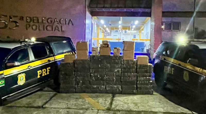 PRF apreende mais de uma tonelada de drogas na Rodovia Presidente Dutra