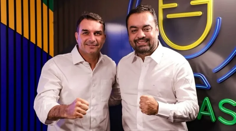 Flávio Bolsonaro e Castro se reúnem para decidir rumos do PL no Rio