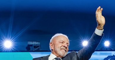 Lula reafirma investimentos públicos em educação e saúde como acesso ao futuro