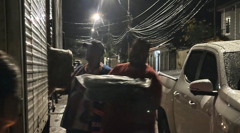 Prefeito de Nova Iguaçu Dudu Reina acompanha áreas afetadas pela chuva em Tinguá e reforça atuação das equipes municipais