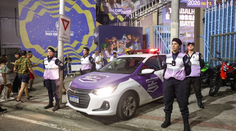 Segurança e acolhimento marcam atuação do Governo do Estado para proteger mulheres nos desfiles da Sapucaí