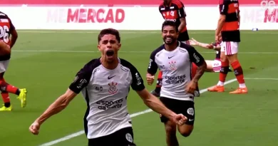 Corinthians vence o Flamengo por 2 a 0 e conquista a Supercopa Rei