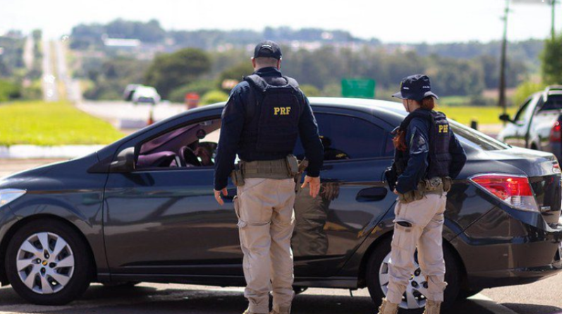 Recorde: PRF registra mais de 10 milhões de condutas irregulares nas BRs em 2025