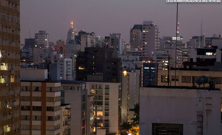 Energia elétrica tem queda e inflação chega a 0,33% em janeiro