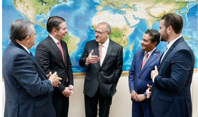 Câmara aprova acordo Mercosul-União Europeia após reunião com Alckmin