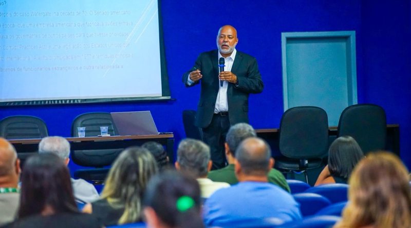 Funcionários da Prefeitura de Meriti recebem orientações sobre Compliance e gestão de risco