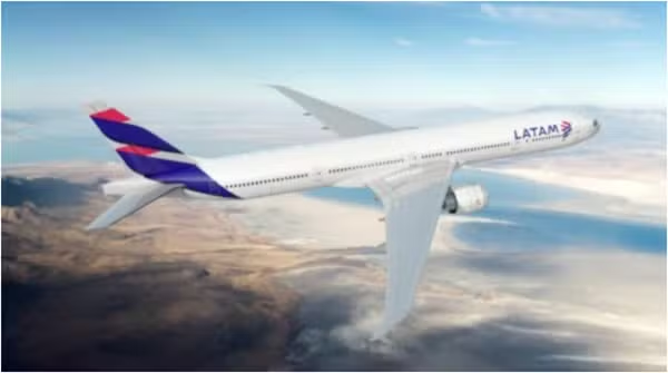 Avião da Latam aborta decolagem quando já iniciava subida em Guarulhos; ‘foi um terror’, diz passageira